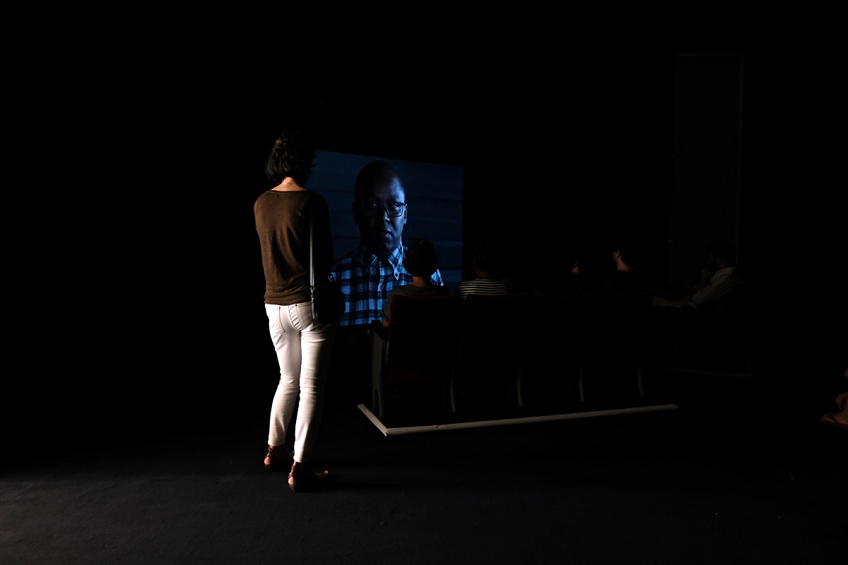 Bouchra Khalili, Blackboard / Jeu de Paume, Paris.